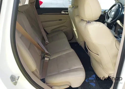 2015 Jeep Grand Cherokee Laredo из США, поврежденный, VIN 1C4RJFAG3FC608069